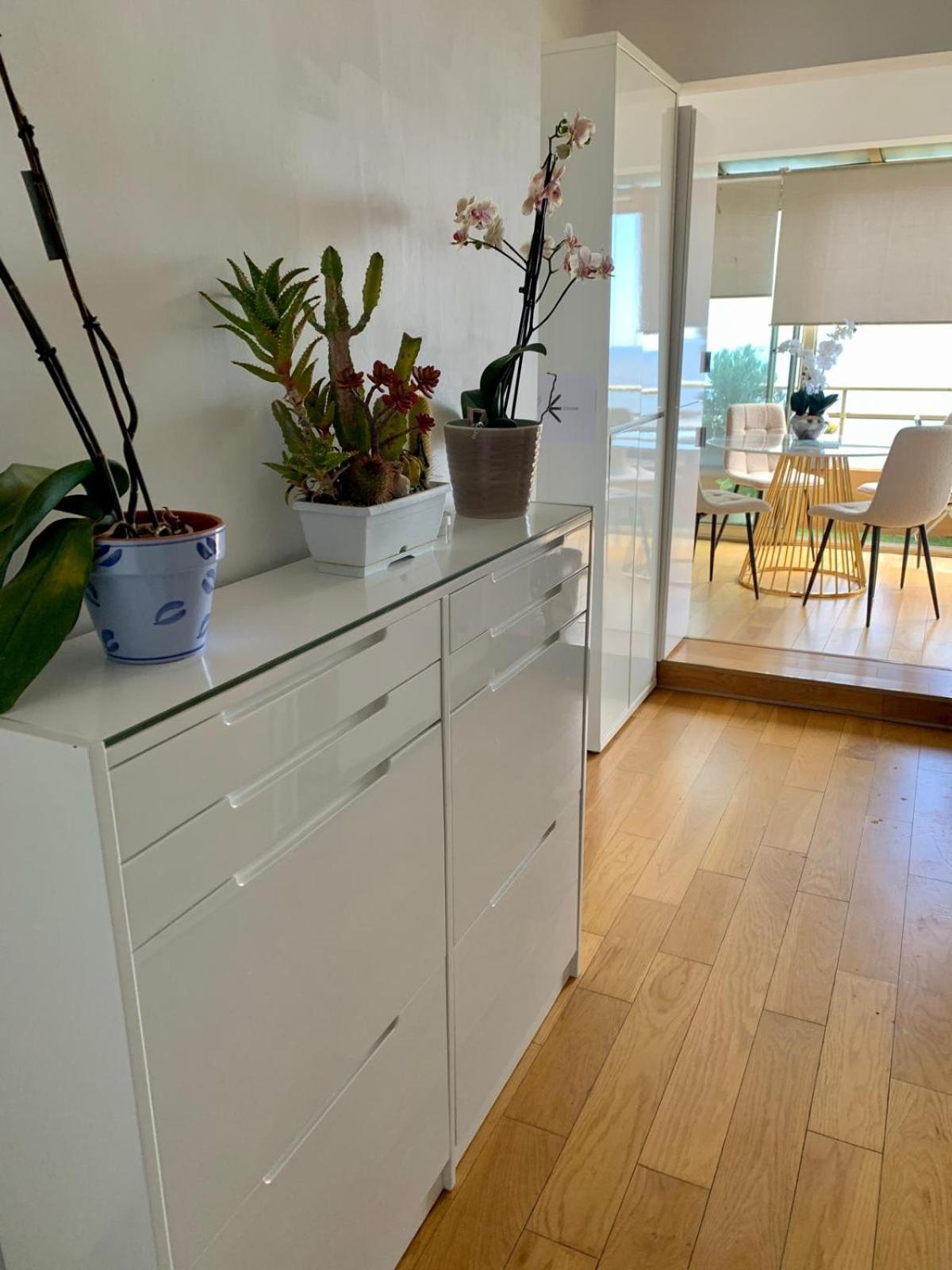 Panoramic Monaco View, Bnbrickeys *